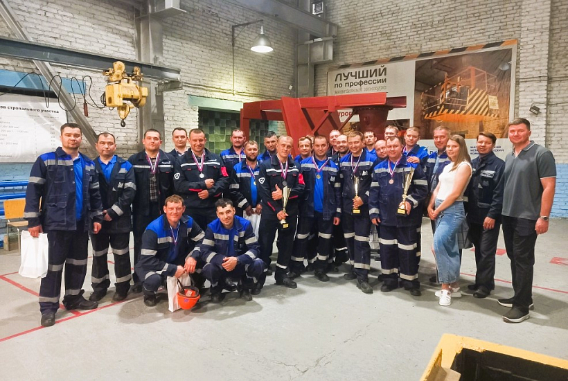 Сплоченность и мастерство: команда ММК установила рекорд в конкурсе доменщиков