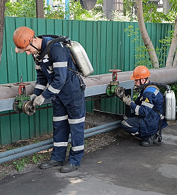 Знатоки газа